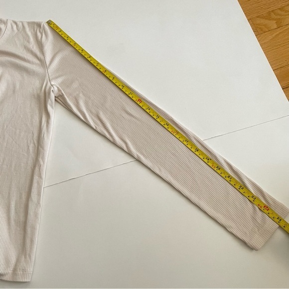 Vince Ribbed Mock Neck Long Sleeve Tee in Blanc - Picture 11 of 11